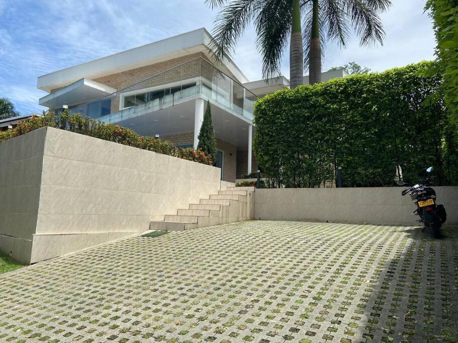 Comoda Casa Finca Con Piscina - San Jeronimo, Ant Medellín Eksteriør bilde